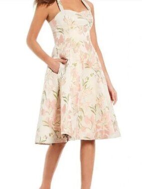 Gianni Bini Floral Spring Dress with Pockets Size 4 White and Pink